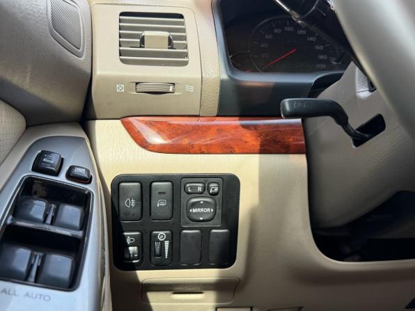 Toyota Land Cruiser Prado 120 Series с пробегом 2006 года, цена 2 000 000 рублей, 300000 км, внедорожник, Автокод Объявления