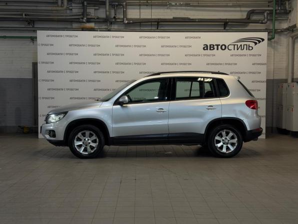 Volkswagen Tiguan I Рестайлинг с пробегом 2012 года, цена 1 099 000 рублей, 210000 км, внедорожник, Автокод Объявления