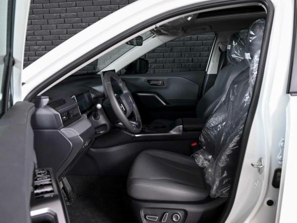 Toyota RAV4 VI (XA60) с пробегом 2025 года, цена 4 070 000 рублей, 40 км, внедорожник, Автокод Объявления