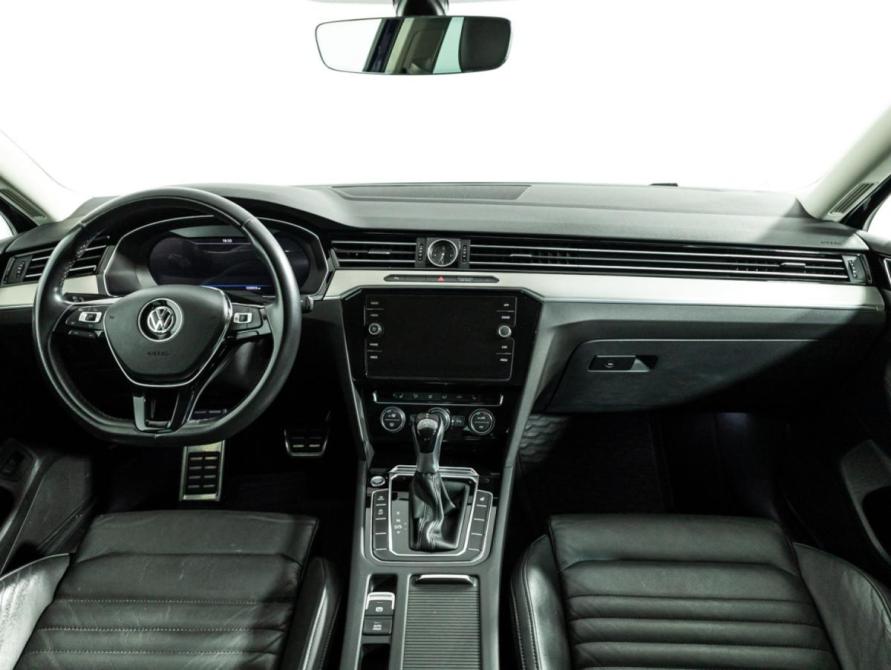 Volkswagen Passat B8 Санкт-Петербург  - изображение 13