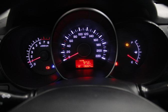 Kia Rio III Рестайлинг с пробегом 2016 года, цена 963 000 рублей, 136825 км, седан, Автокод Объявления
