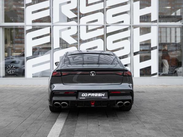 Changan UNI-V I с пробегом 2024 года, цена 2 520 000 рублей, 37633 км, лифтбек, Автокод Объявления
