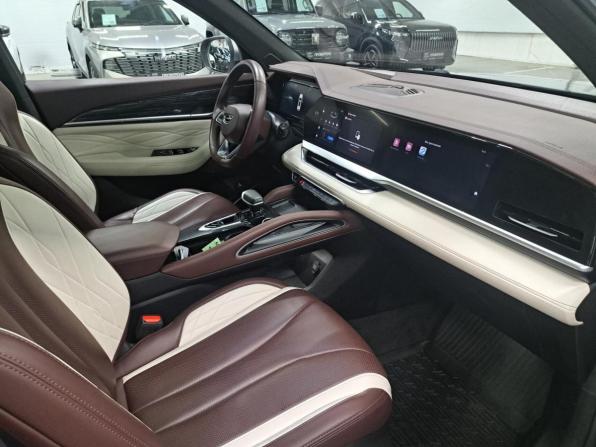Geely Monjaro I с пробегом 2023 года, цена 2 840 000 рублей, 128483 км, внедорожник, Автокод Объявления