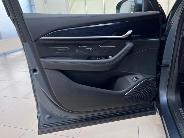 Geely Monjaro I с пробегом 2024 года, цена 3 750 000 рублей, 5811 км, внедорожник, Автокод Объявления