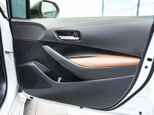 Toyota Corolla XII (E210) с пробегом 2019 года, цена 1 519 000 рублей, 121473 км, хэтчбек, Автокод Объявления