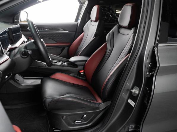 Geely Coolray I Рестайлинг с пробегом 2024 года, цена 2 249 000 рублей, 37725 км, внедорожник, Автокод Объявления