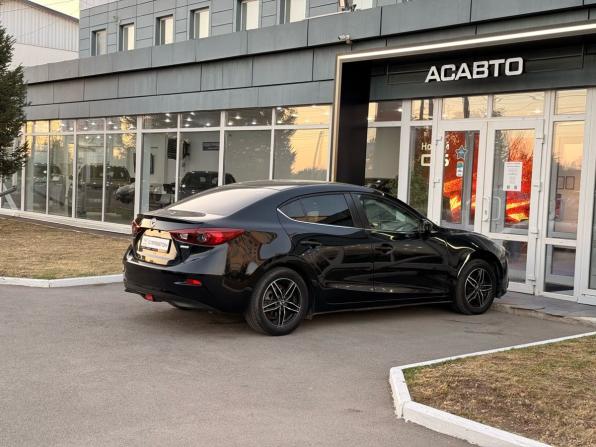 Mazda 3 III (BM) с пробегом 2014 года, цена 1 099 000 рублей, 176000 км, седан, Автокод Объявления