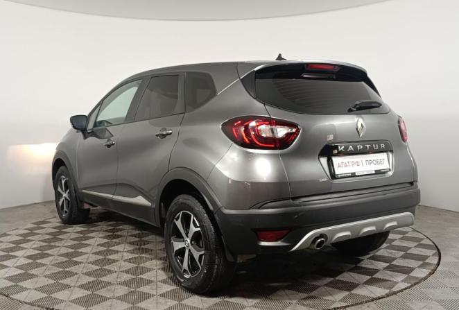 Renault Kaptur I Рестайлинг с пробегом 2021 года, цена 1 640 000 рублей, 92438 км, внедорожник, Автокод Объявления