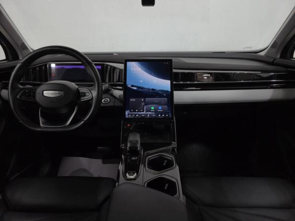 Geely Atlas II с пробегом 2024 года, цена 2 590 000 рублей, 108013 км, внедорожник, Автокод Объявления