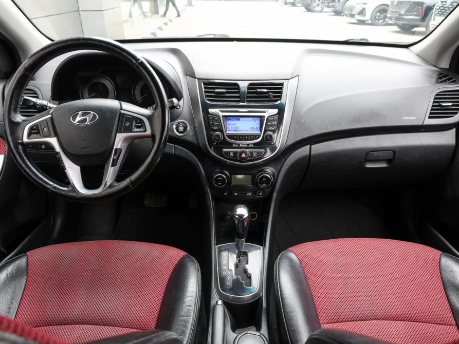 Hyundai Solaris I Москва  - изображение 13