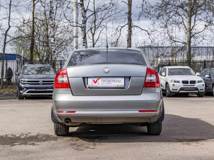 Skoda Octavia II (A5) Рестайлинг Санкт-Петербург  - изображение 4