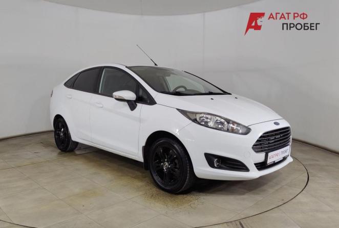 Ford Fiesta Mk6 Рестайлинг с пробегом 2015 года, цена 799 000 рублей, 214572 км, седан, Автокод Объявления