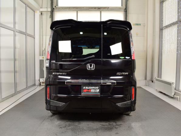 Honda Stepwgn V с пробегом 2017 года, цена 1 664 995 рублей, 160538 км, минивэн, Автокод Объявления
