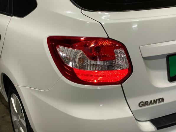 Lada (ВАЗ) Granta I Рестайлинг с пробегом 2021 года, цена 780 000 рублей, 18120 км, хэтчбек, Автокод Объявления
