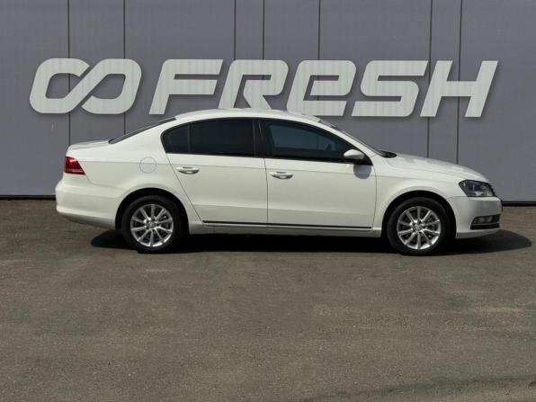 Volkswagen Passat B7 с пробегом 2011 года, цена 779 000 рублей, 352764 км, седан, Автокод Объявления