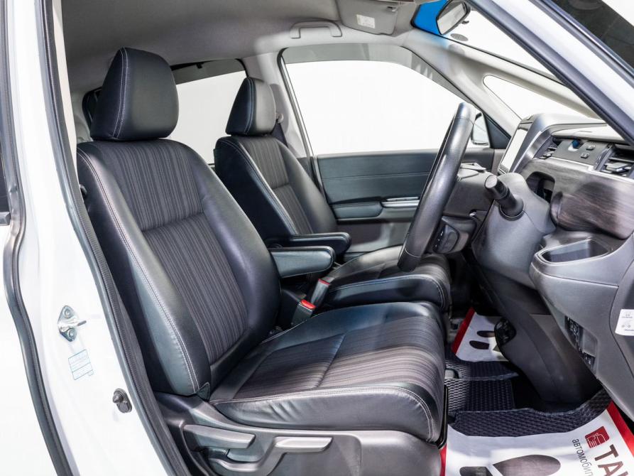 Honda Freed II Чита  - изображение 6