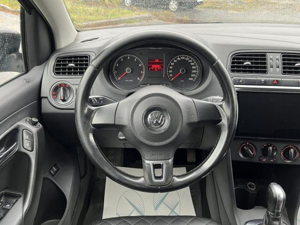 Volkswagen Polo V с пробегом 2012 года, цена 549 000 рублей, 289000 км, седан, Автокод Объявления