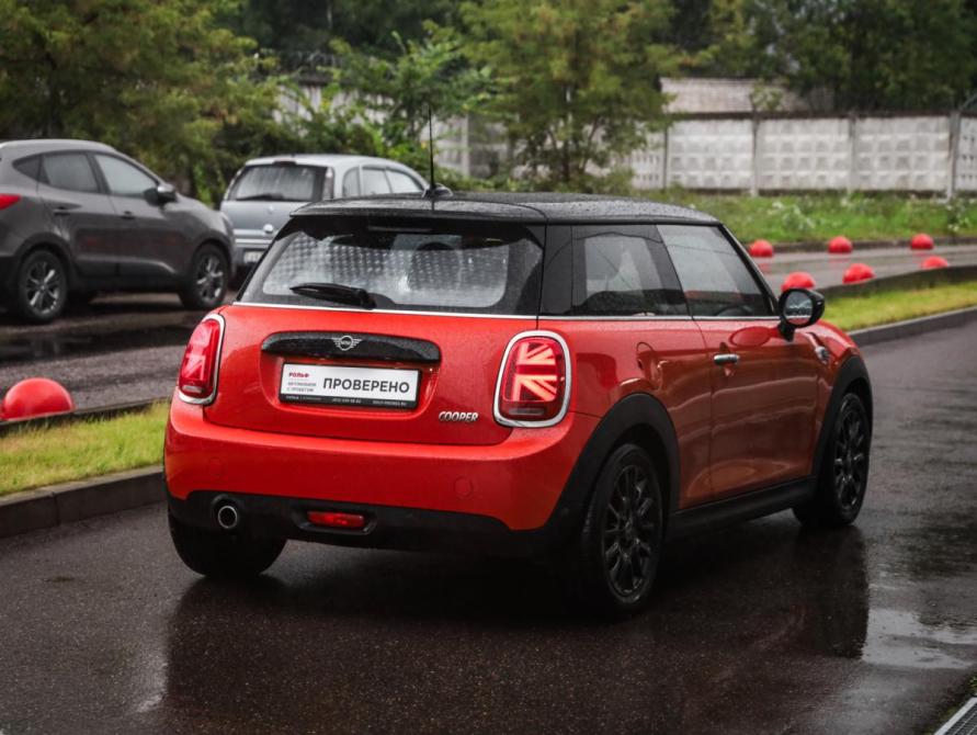 Mini Hatch III (F55/F56) Рестайлинг Санкт-Петербург  - изображение 6