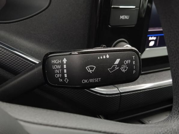 Volkswagen Polo VI с пробегом 2021 года, цена 1 380 000 рублей, 82534 км, лифтбек, Автокод Объявления