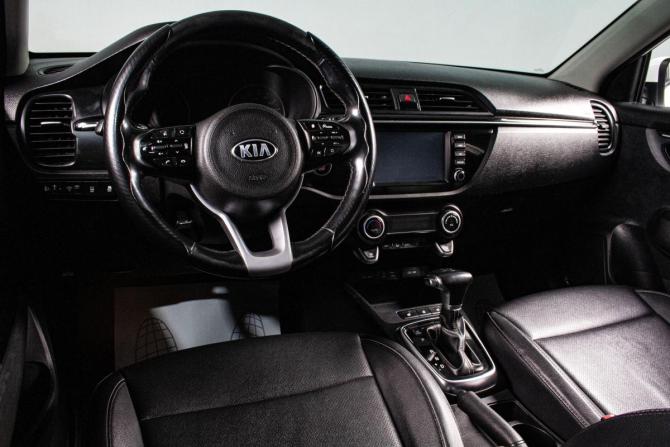 Kia Rio IV с пробегом 2018 года, цена 1 319 000 рублей, 194500 км, седан, Автокод Объявления