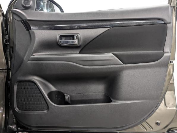 Mitsubishi Outlander III Рестайлинг 3 с пробегом 2020 года, цена 2 495 000 рублей, 100043 км, внедорожник, Автокод Объявления
