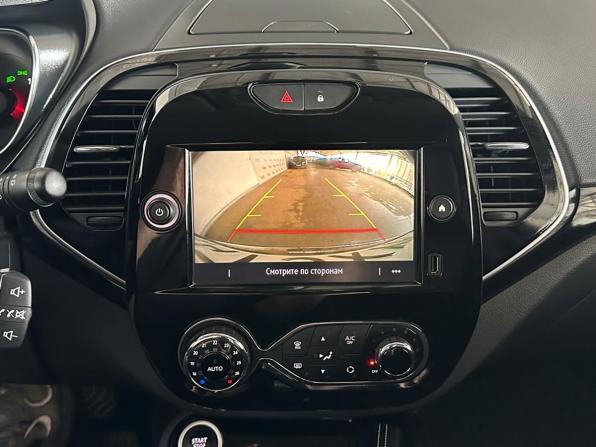 Renault Kaptur I Рестайлинг с пробегом 2021 года, цена 1 740 000 рублей, 45652 км, внедорожник, Автокод Объявления