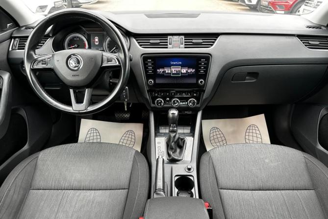 Skoda Octavia III (A7) Рестайлинг с пробегом 2018 года, цена 1 450 000 рублей, 254266 км, лифтбек, Автокод Объявления