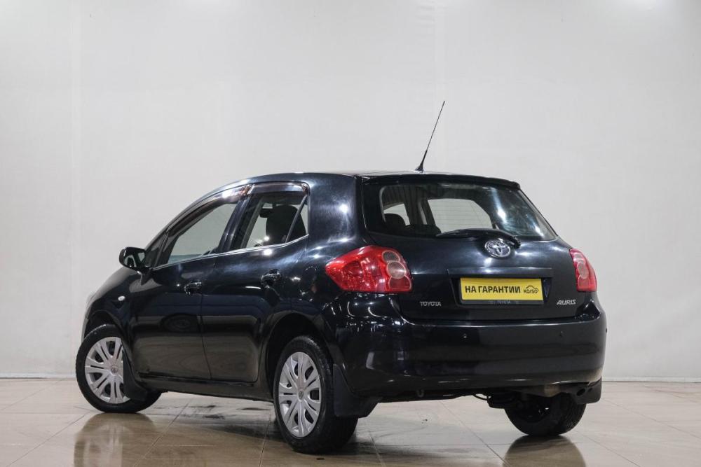 Toyota Auris I Новокузнецк  - изображение 5