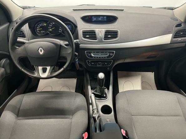 Renault Megane III Рестайлинг с пробегом 2012 года, цена 499 000 рублей, 246000 км, хэтчбек, Автокод Объявления