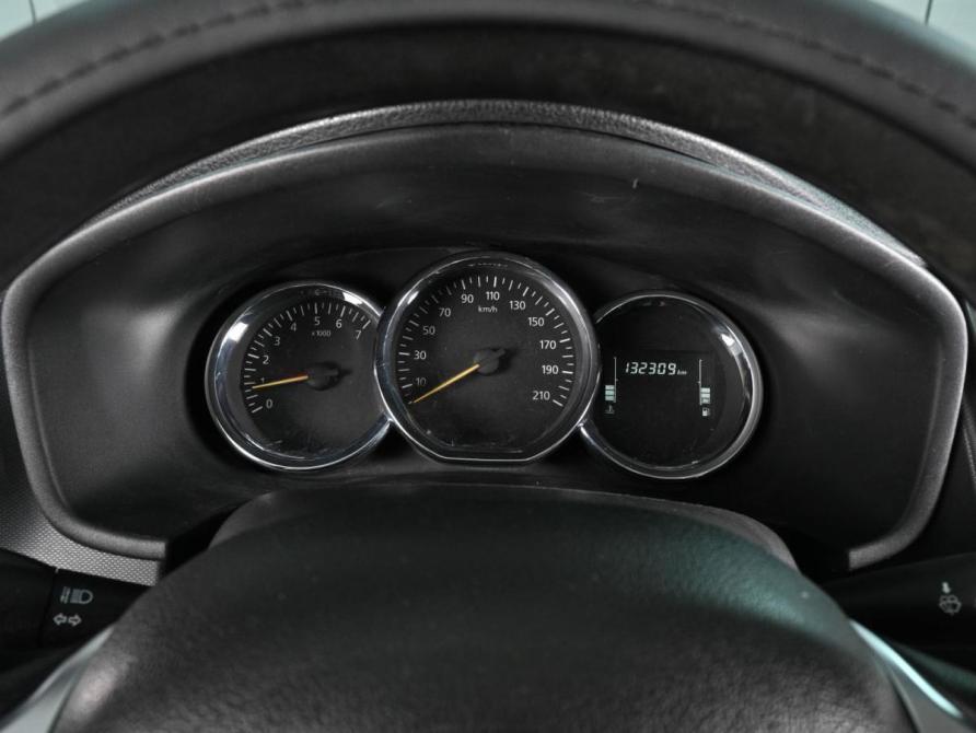 Renault Logan II Рестайлинг Ростов-на-Дону  - изображение 15