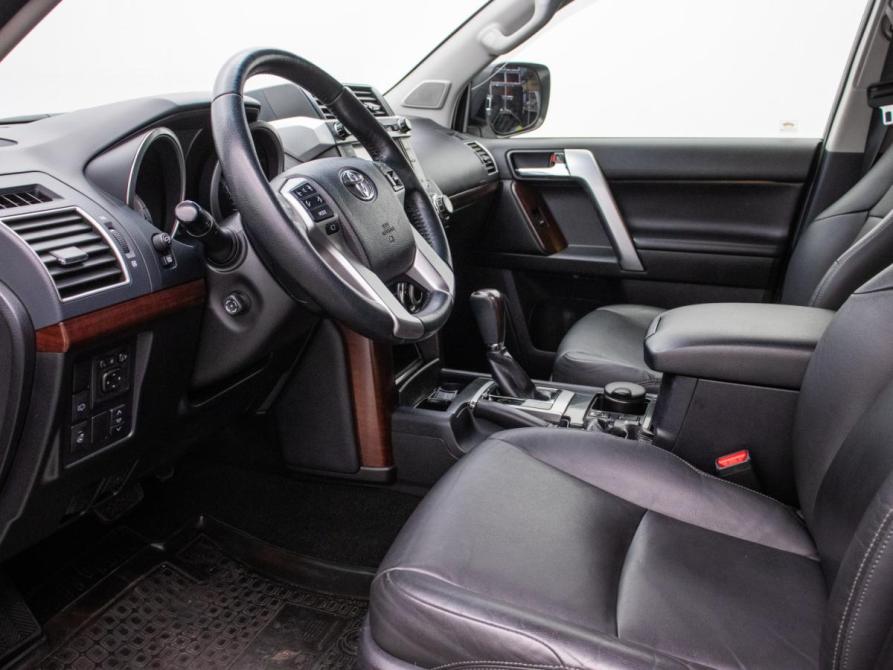 Toyota Land Cruiser Prado 150 Series Рестайлинг 1 Москва  - изображение 10