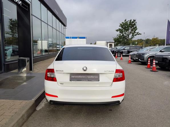 Skoda Octavia III (A7) с пробегом 2014 года, цена 800 000 рублей, 175819 км, лифтбек, Автокод Объявления