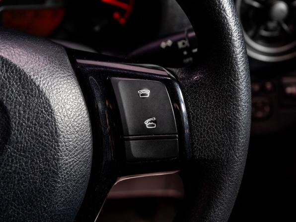 Toyota Vitz III (XP130) Рестайлинг 2 с пробегом 2018 года, цена 1 100 000 рублей, 82591 км, хэтчбек, Автокод Объявления