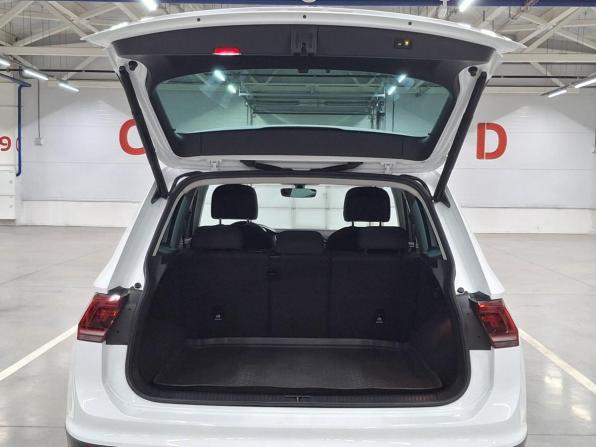Volkswagen Tiguan II с пробегом 2018 года, цена 2 279 000 рублей, 151246 км, внедорожник, Автокод Объявления