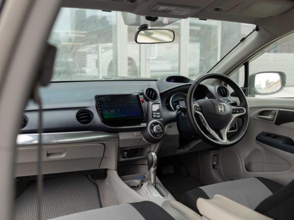 Honda Insight II с пробегом 2009 года, цена 620 000 рублей, 257674 км, хэтчбек, Автокод Объявления