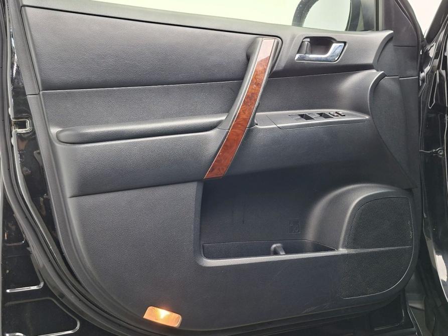 Toyota Highlander II (XU40) Рестайлинг Мурманск  - изображение 16