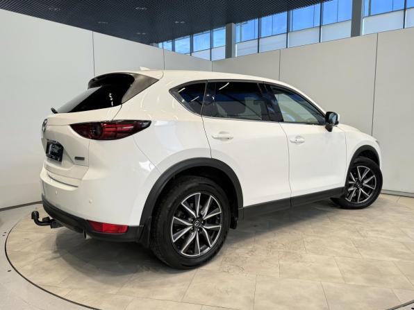 Mazda CX-5 II с пробегом 2018 года, цена 2 799 000 рублей, 95779 км, внедорожник, Автокод Объявления
