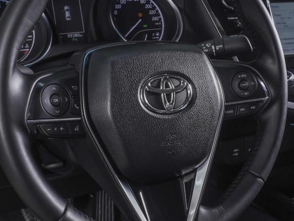 Toyota Camry VIII (XV70) с пробегом 2020 года, цена 2 790 000 рублей, 89380 км, седан, Автокод Объявления