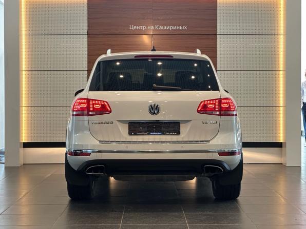 Volkswagen Touareg II Рестайлинг с пробегом 2015 года, цена 3 499 000 рублей, 188950 км, внедорожник, Автокод Объявления