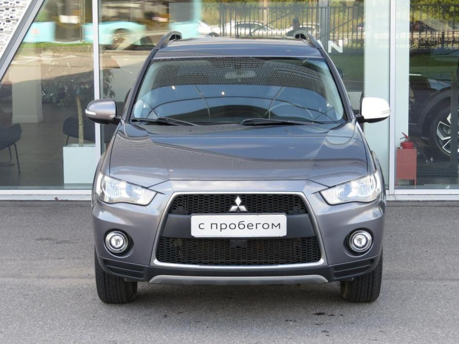 Mitsubishi Outlander II Рестайлинг Санкт-Петербург  - изображение 16