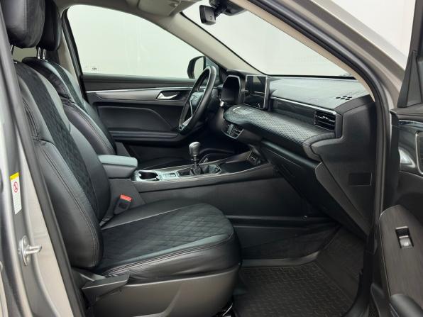 Haval Jolion I с пробегом 2023 года, цена 1 540 000 рублей, 43813 км, внедорожник, Автокод Объявления
