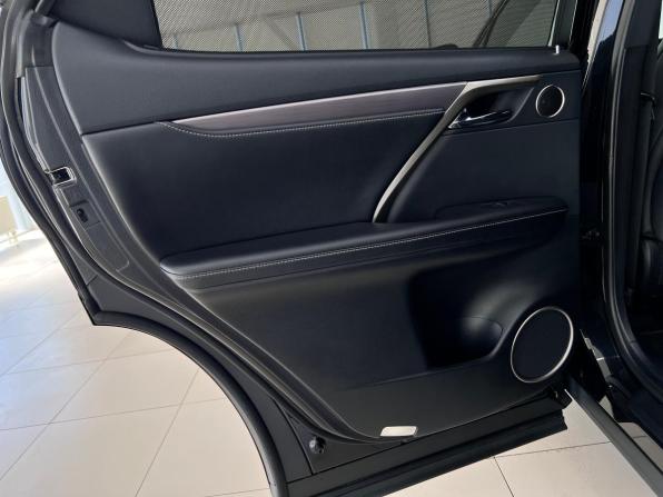 Lexus RX IV с пробегом 2018 года, цена 4 940 000 рублей, 46314 км, внедорожник, Автокод Объявления
