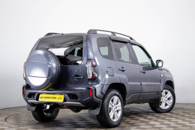 Lada (ВАЗ) Niva Travel I с пробегом 2021 года, цена 1 069 000 рублей, 105597 км, внедорожник, Автокод Объявления