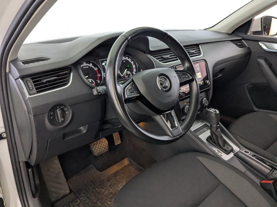 Skoda Octavia III (A7) Рестайлинг Москва  - изображение 17