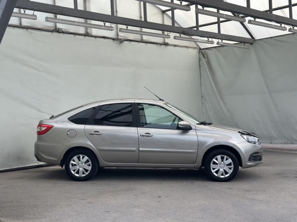 Lada (ВАЗ) Granta I Рестайлинг с пробегом 2020 года, цена 670 000 рублей, 117890 км, хэтчбек, Автокод Объявления