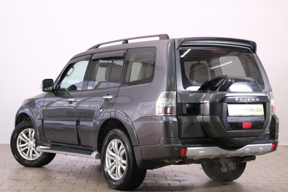 Mitsubishi Pajero IV Рестайлинг 2 Омск  - изображение 5