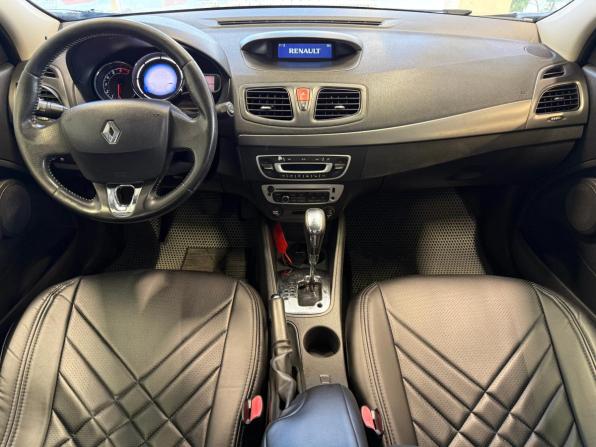 Renault Megane III Рестайлинг с пробегом 2014 года, цена 699 000 рублей, 113000 км, хэтчбек, Автокод Объявления