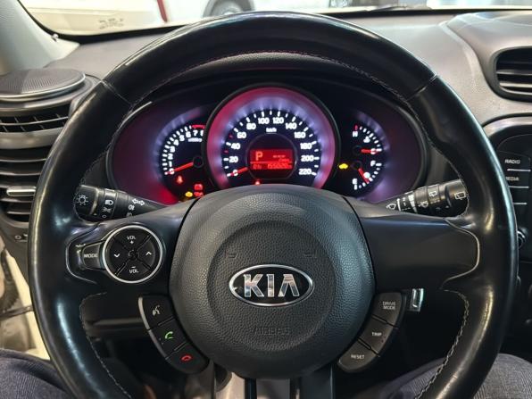 Kia Soul II Рестайлинг с пробегом 2018 года, цена 1 365 000 рублей, 155026 км, хэтчбек, Автокод Объявления