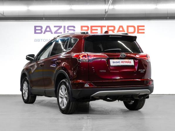 Toyota RAV4 IV (XA40) Рестайлинг с пробегом 2017 года, цена 2 390 000 рублей, 131836 км, внедорожник, Автокод Объявления