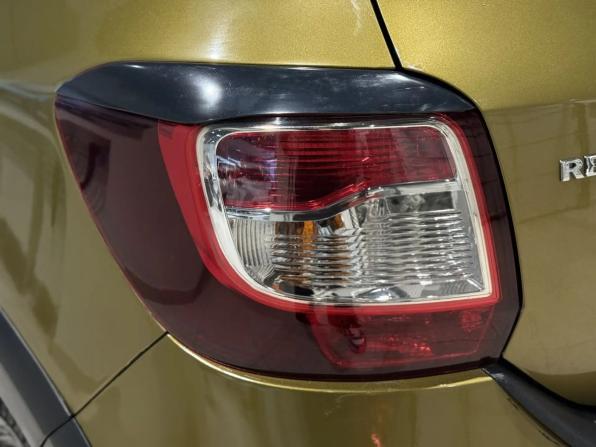 Renault Sandero II с пробегом 2016 года, цена 740 000 рублей, 229000 км, хэтчбек, Автокод Объявления